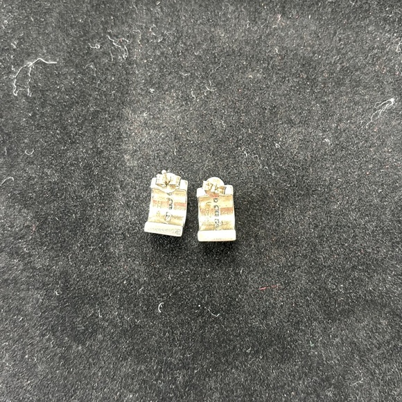 Silver with lab created opals and clear stones. - Picture 3 of 4